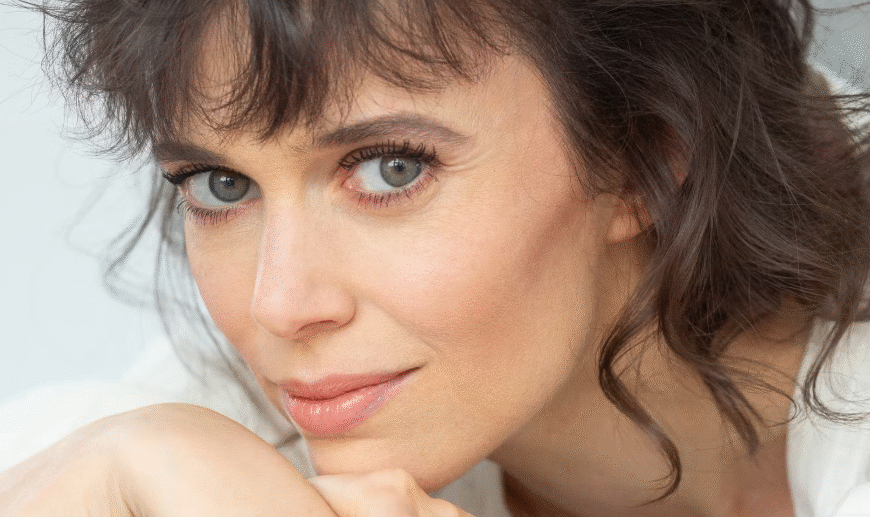 Anne Bolik on Set in München